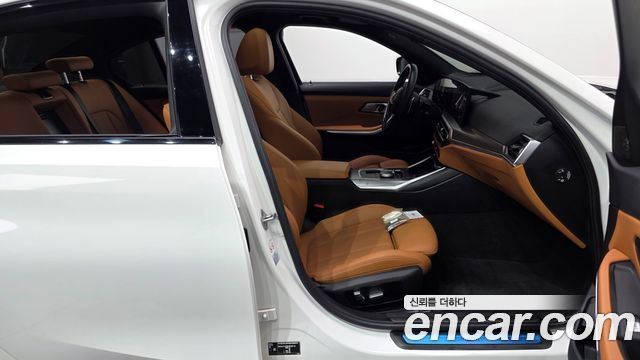 BMW 3 Series (G20) 320i M Sport 2023 — фото 26