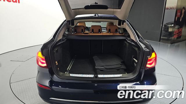 BMW 3 Series GT (F34) GT 320d Luxury 2020 — фото 29