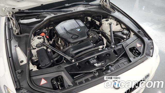 BMW 5 Series (F10) 520d M Aero Dynamic 2016 — фото 6