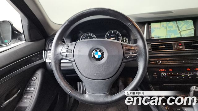 BMW 5 Series (F10) 520d M Aero Dynamic 2016 — фото 13
