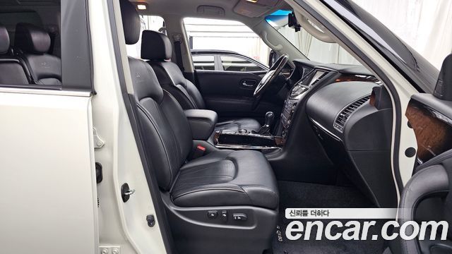 Infiniti QX80 5.6 AWD 2014 — фото 15
