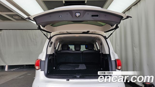 Infiniti QX80 5.6 AWD 2014 — фото 24