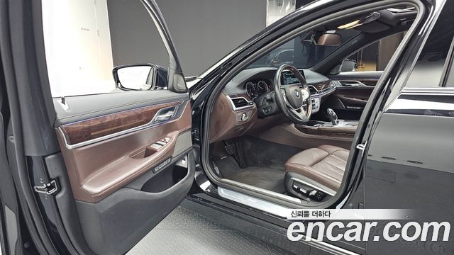 BMW 7 Series (G11) 730d xDrive 2016 — фото 10