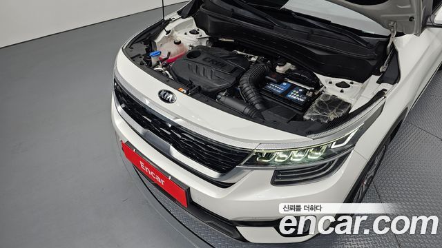 Kia Seltos Diesel 1.6 2WD Signature 2022 — фото 6