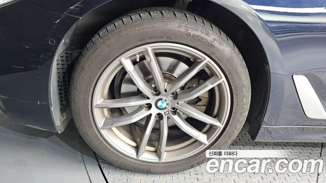 BMW 5 Series (G30) 520d xDrive M Sport Package Plus 2018 — фото 5