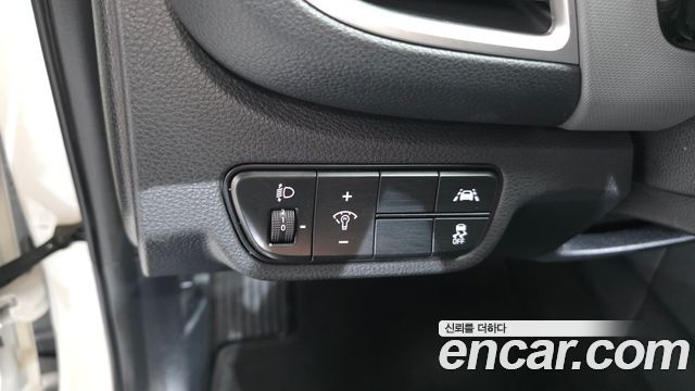Kia Seltos Gasoline 1.6 Turbo 2WD Trendy 2022 — фото 13