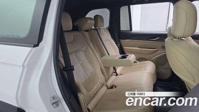 Jeep Grand Cherokee (WL) 3.6 Limited 2023 — фото 11