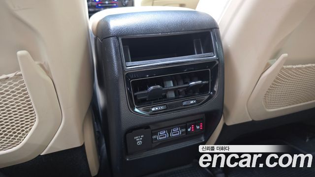 Jeep Grand Cherokee (WL) 3.6 Limited 2023 — фото 28