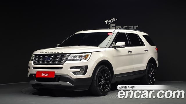 Ford Explorer 2.3 Limited 4WD 5th