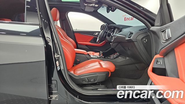 BMW 1 Series (F40) 120i M Sports 2022 — фото 11