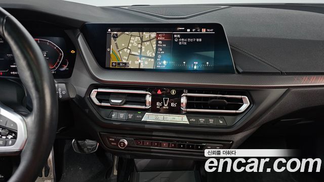 BMW 1 Series (F40) 120i M Sports 2022 — фото 14