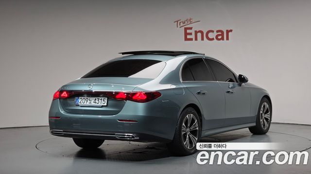 Mercedes-Benz E-Class (W214) E200 Avantgarde 2025 — фото 2
