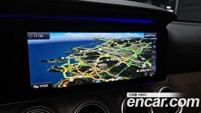 Mercedes-Benz E-Class (W213) E300e Exclusive 2019 — фото 14