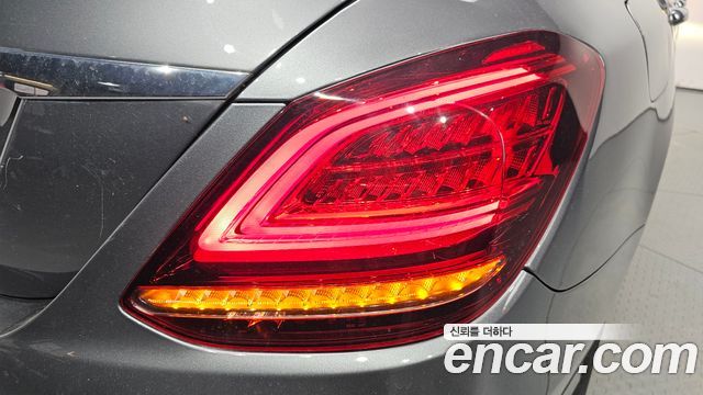 Mercedes-Benz C-Class (W205) C200 Avantgarde 2020 — фото 23