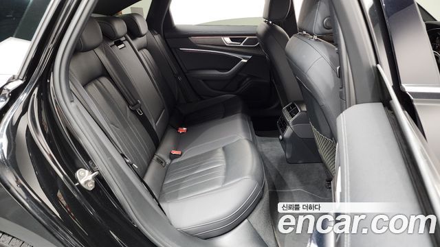 Audi A6 (C8) 45 TDI Quattro Premium 2021 — фото 11