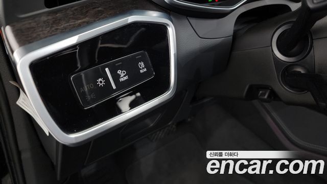 Audi A6 (C8) 45 TDI Quattro Premium 2021 — фото 20