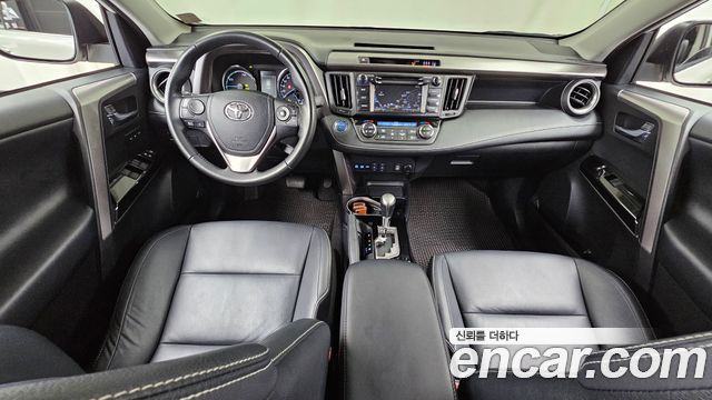 Toyota RAV4 2.5 4WD Hybrid 4th 2017 — фото 7