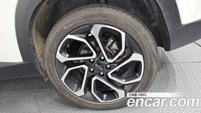 Chevrolet Trax Crossover 1.2 RS 2024 — фото 21