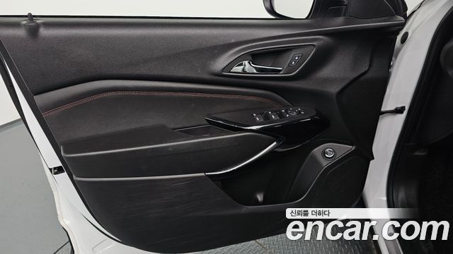 Chevrolet Trax Crossover 1.2 RS 2024 — фото 24