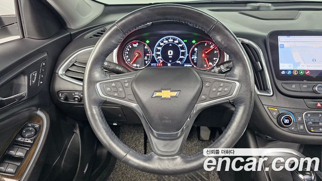 Chevrolet Malibu 1.3 Turbo Premier 2019 — фото 13