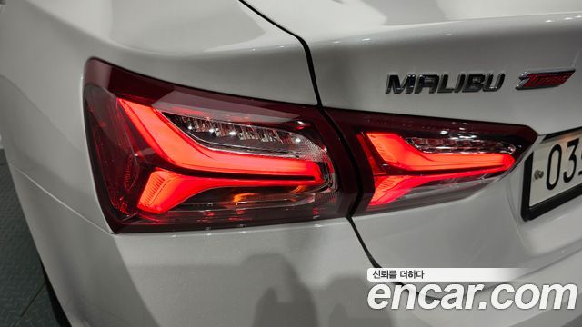 Chevrolet Malibu 1.3 Turbo Premier 2019 — фото 23