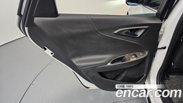 Chevrolet Malibu 1.3 Turbo Premier 2019 — фото 25