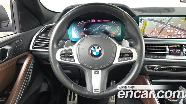 BMW X6 (G06) xDrive40i M Sport 2022 — фото 14