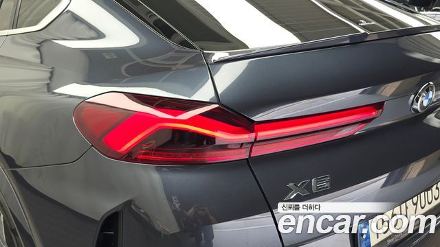 BMW X6 (G06) xDrive40i M Sport 2022 — фото 23
