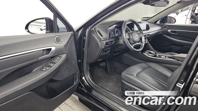 Hyundai Sonata (DN8) 2.0 Premium Plus 2022 — фото 10