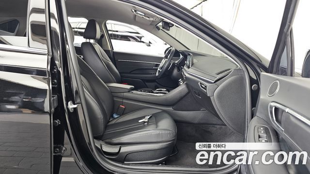 Hyundai Sonata (DN8) 2.0 Premium Plus 2022 — фото 11