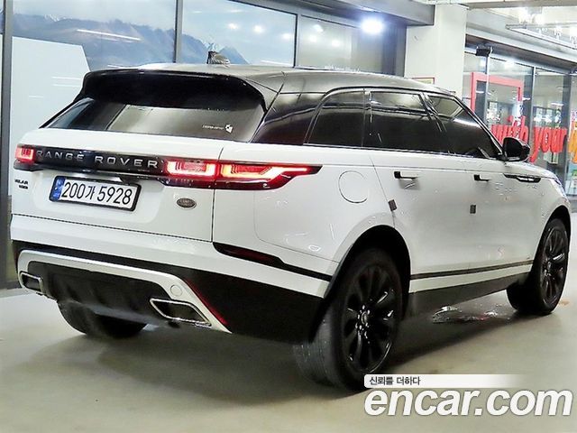 Land Rover Range Rover Velar 2.0 D240 R-Dynamic SE 2018 — фото 4