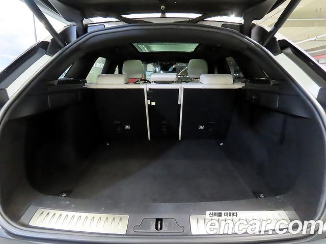 Land Rover Range Rover Velar 2.0 D240 R-Dynamic SE 2018 — фото 21