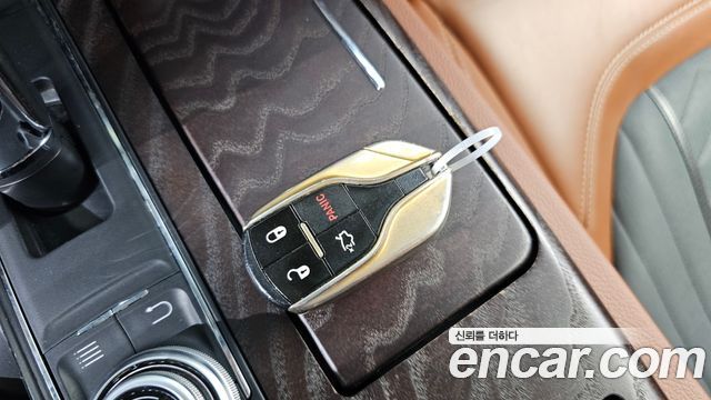Maserati Quattroporte 3.0 Diesel Granlusso 2018 — фото 17