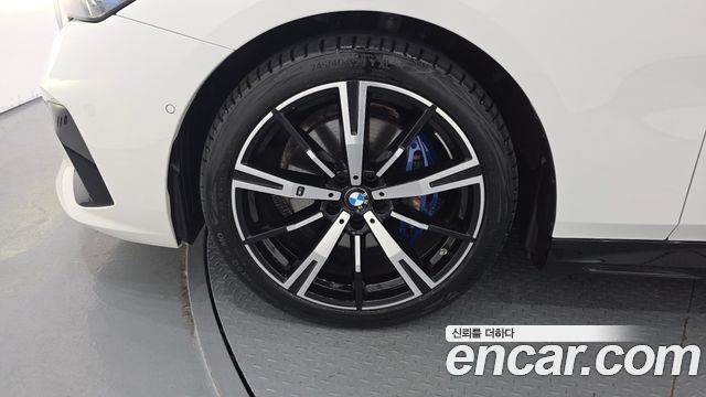 BMW 5 Series (G60) 530i xDrive M Sport 2024 — фото 5