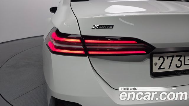 BMW 5 Series (G60) 530i xDrive M Sport 2024 — фото 29