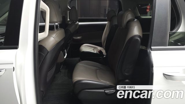 Kia Carnival (IV) HEV 9 seater Prestige 2025 — фото 11