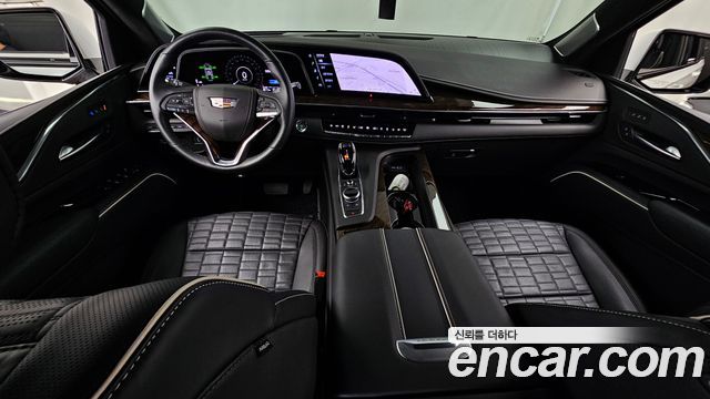Cadillac Escalade (V) 6.2 Sports Platinum 2023 — фото 7
