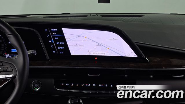 Cadillac Escalade (V) 6.2 Sports Platinum 2023 — фото 18