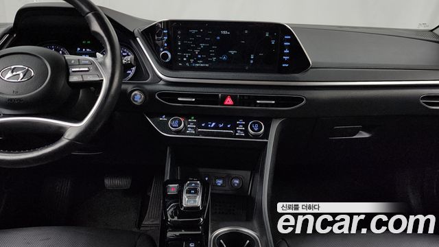 Hyundai Sonata (DN8) 2.0 Modern 2023 — фото 14