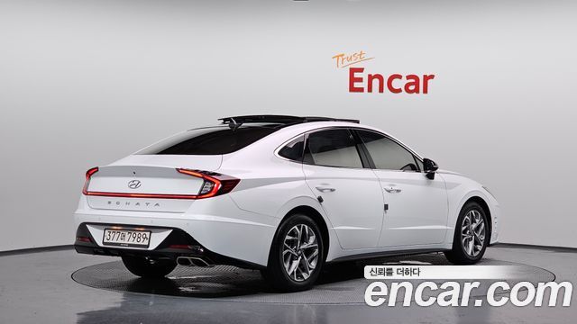 Hyundai Sonata (DN8) 1.6 Turbo Premium Plus 2022 — фото 2
