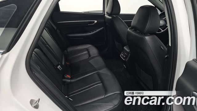 Hyundai Sonata (DN8) 1.6 Turbo Premium Plus 2022 — фото 11
