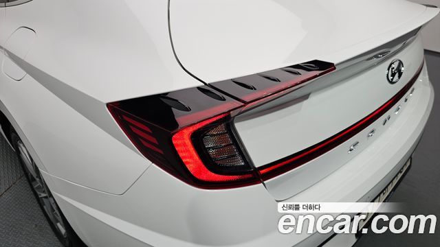 Hyundai Sonata (DN8) 1.6 Turbo Premium Plus 2022 — фото 23
