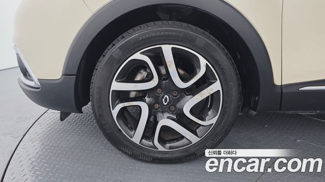 Renault Korea QM3 RE 2015 — фото 5