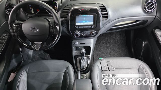 Renault Korea QM3 RE 2015 — фото 7