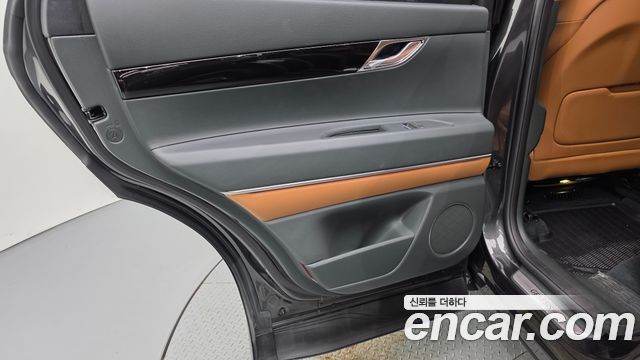 Genesis GV80 2.5T Gasoline AWD 2024 — фото 25