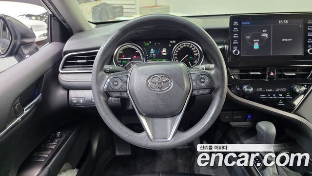 Toyota Camry (XV70) 2.5 LE Hybrid 2022 — фото 13