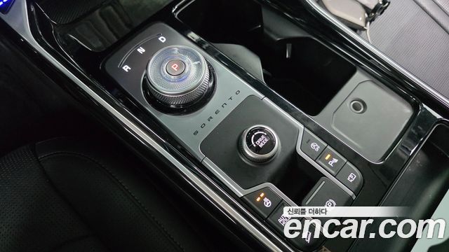 Kia Sorento (IV) Gasoline 2.5T 2WD Signature 2025 — фото 9