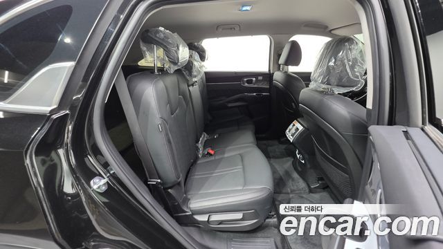 Kia Sorento (IV) Gasoline 2.5T 2WD Signature 2025 — фото 33