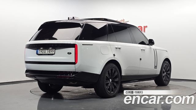 Land Rover Range Rover (V) P530 Autobiography Long Wheel Base 2022 — фото 2