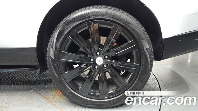 Land Rover Range Rover (V) P530 Autobiography Long Wheel Base 2022 — фото 27